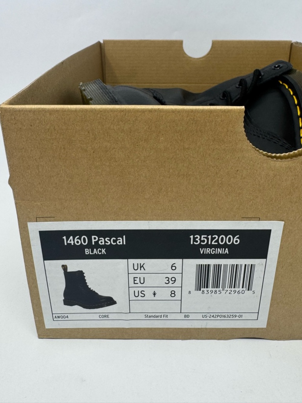 Doc Dr. Marten's Black 1460 Pascal Virginia Leather Boots Women’s Size 8 No Lid - Picture 8 of 8